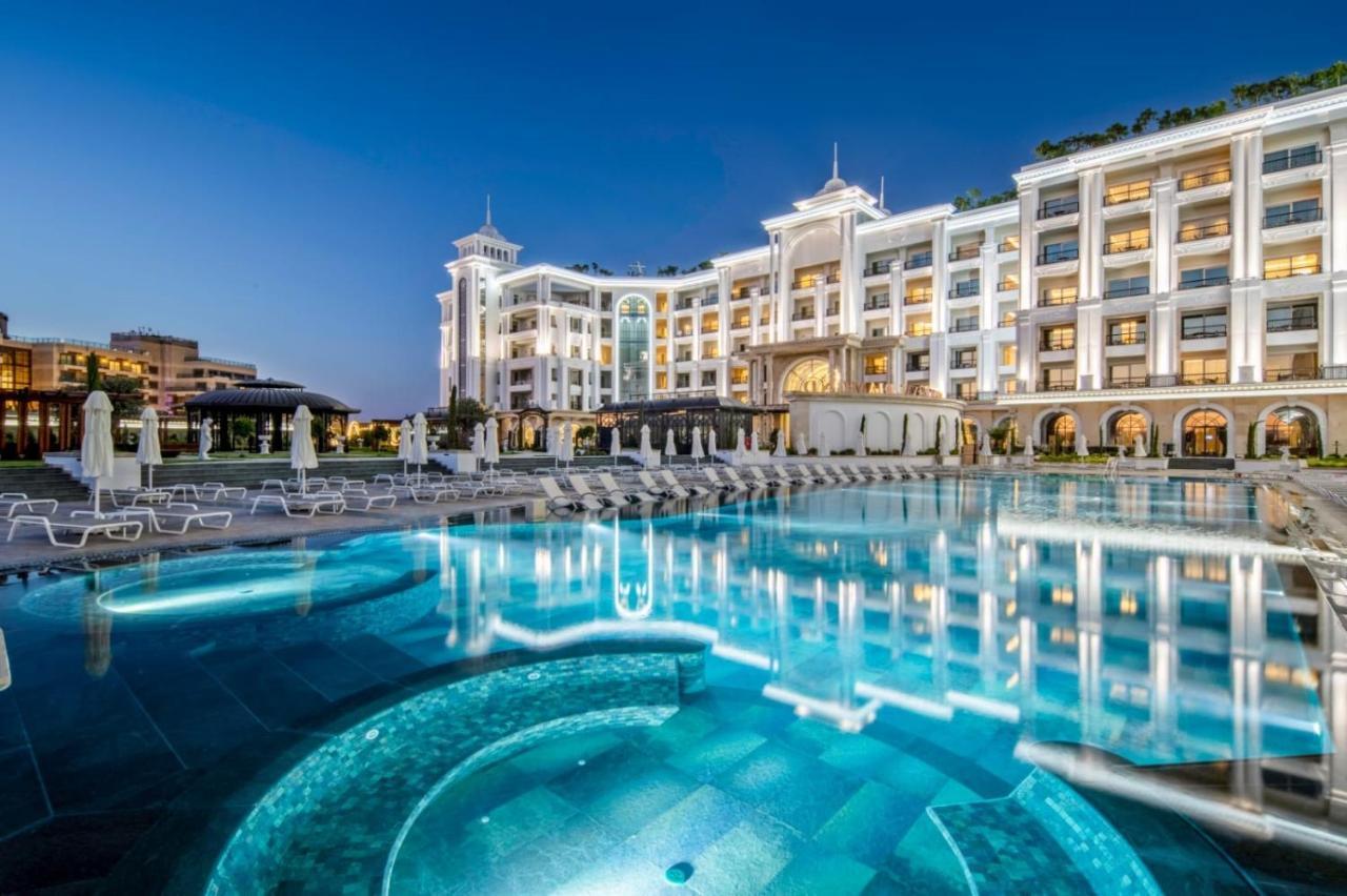 Merit Royal Diamond Hotel & Spa Karavas  Dış mekan fotoğraf